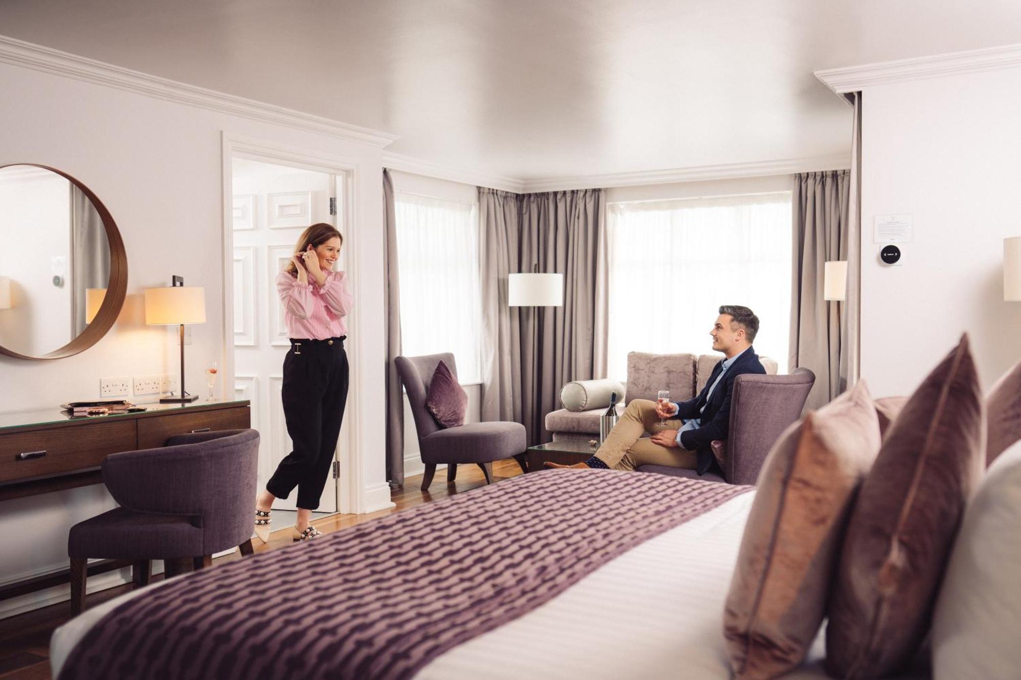 Ivanhoe Inn And Hotel Belfast Extérieur photo