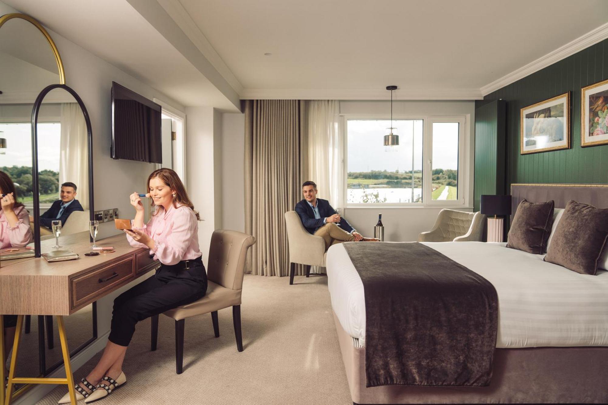 Ivanhoe Inn And Hotel Belfast Extérieur photo